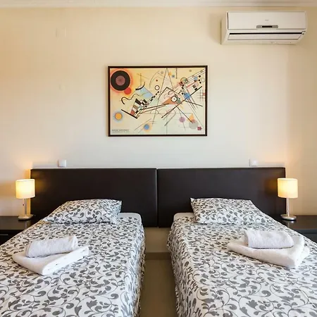 Pata Village Apartment