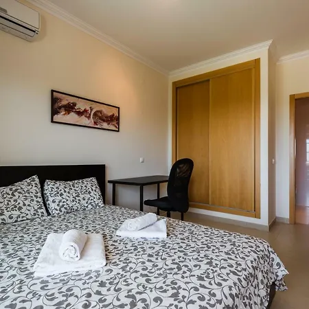 Apartment Pata Village *