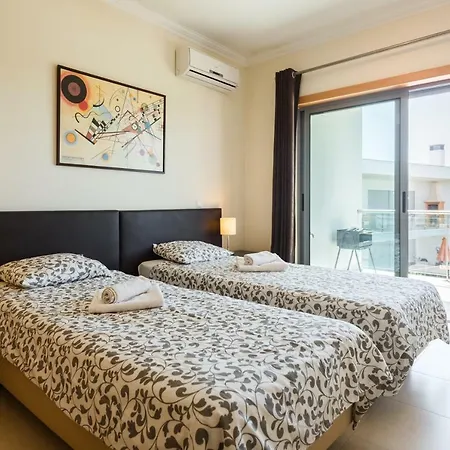 Apartment Pata Village